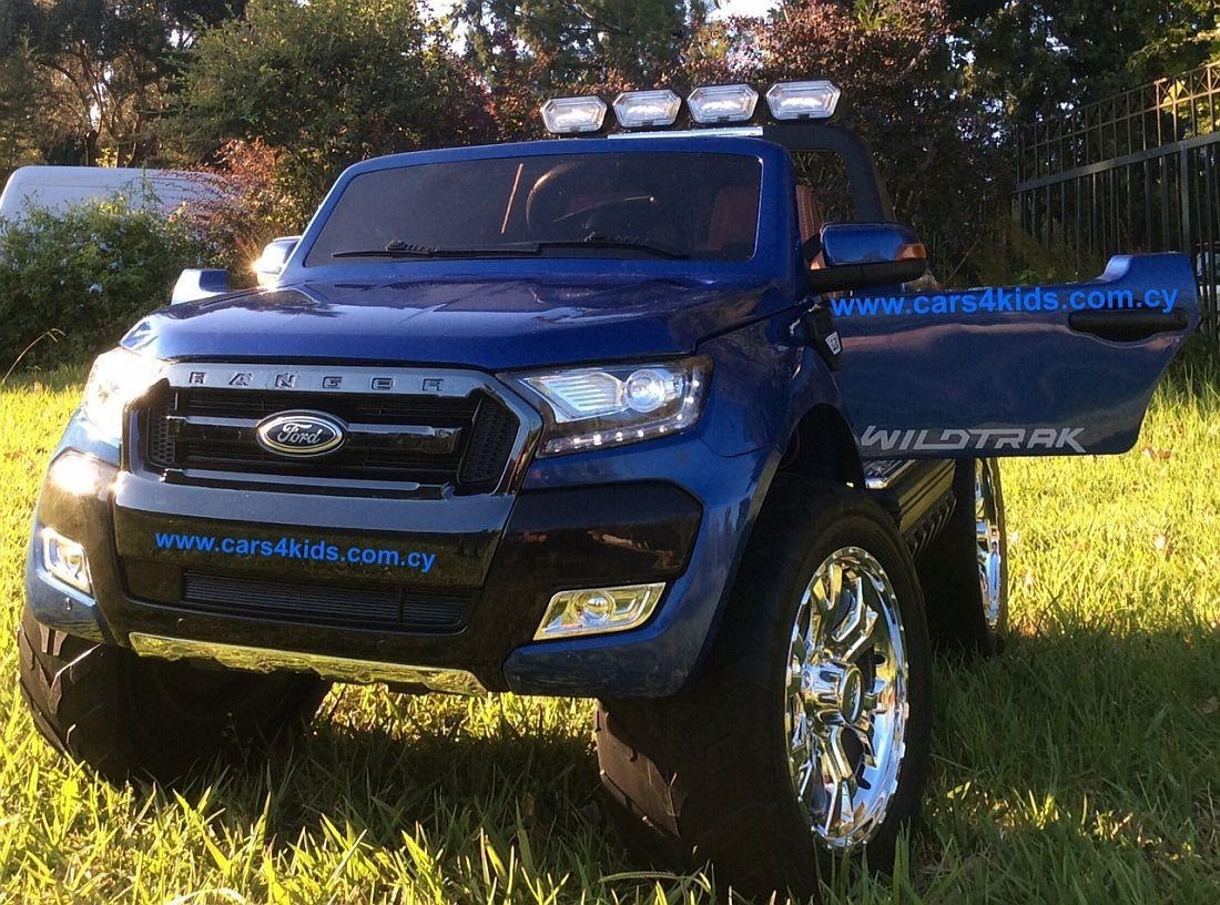 4x4 Ford Ranger Painting Blue with 2.4G R/C under License